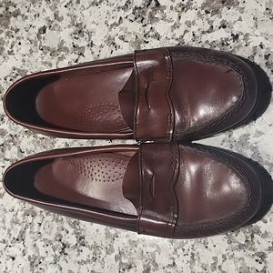 Vintage Hand Sewn Reddish-brown Penny Loafers size 8